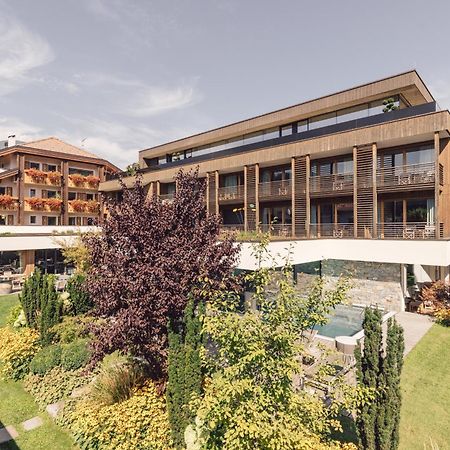Hotel Restaurant Langgenhof Brunico Eksteriør billede