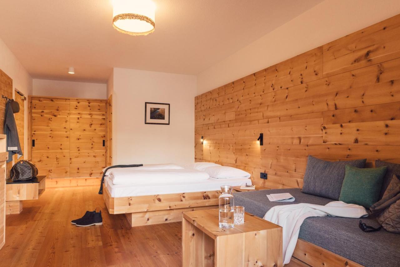 Hotel Restaurant Langgenhof Brunico Eksteriør billede
