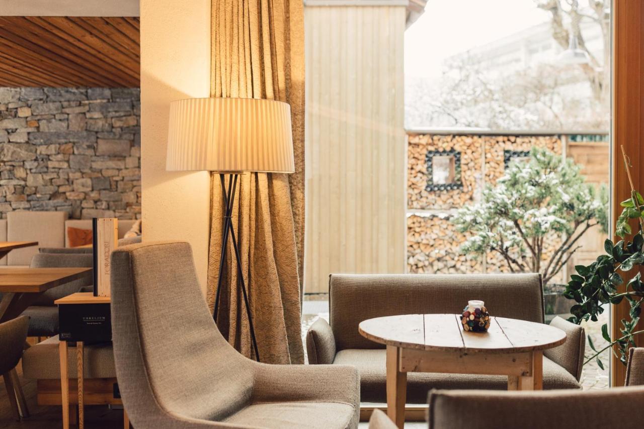Hotel Restaurant Langgenhof Brunico Eksteriør billede