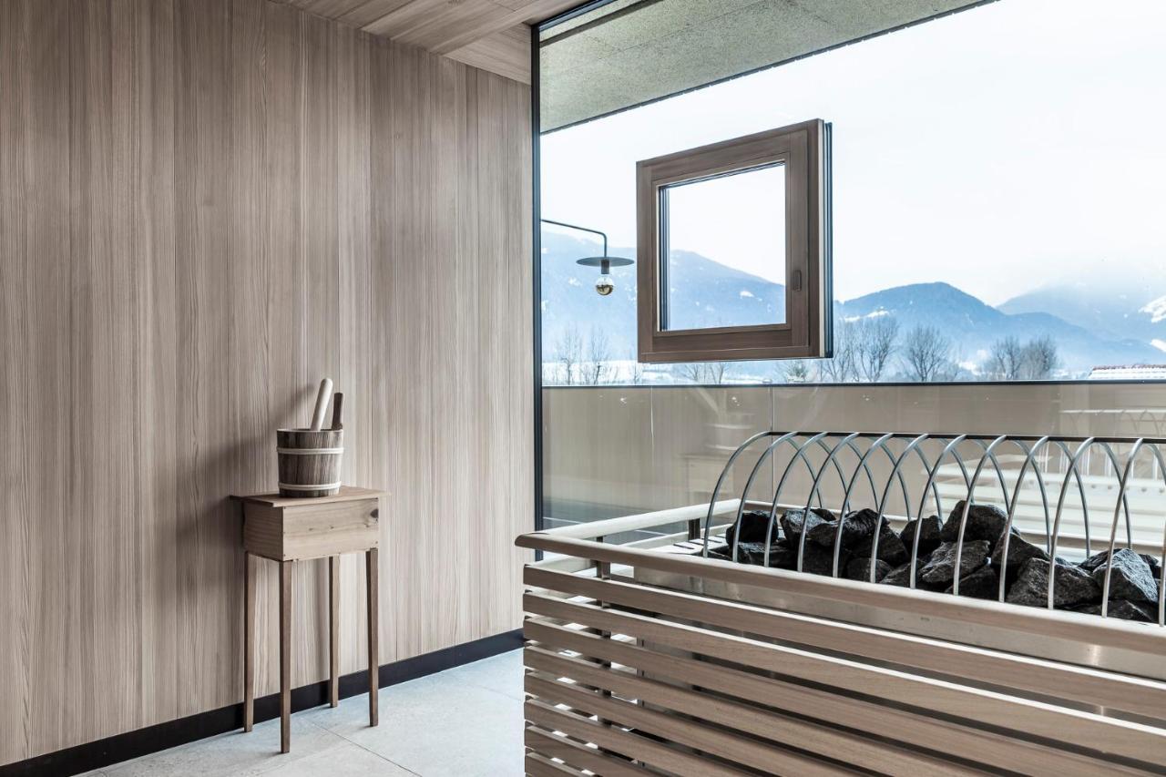 Hotel Restaurant Langgenhof Brunico Eksteriør billede